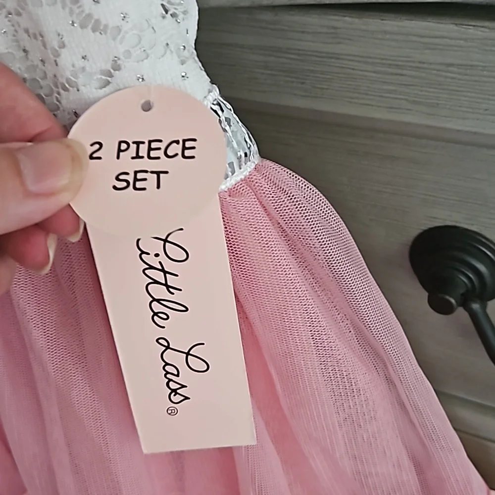 Dress - Picture 3 of 4